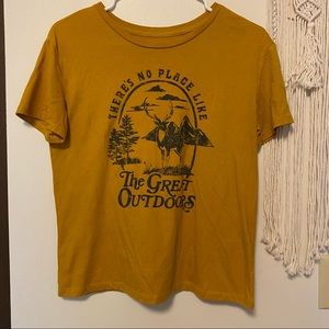 Womens graphic t-shirt, Mustard yellow/Gold, crop top, great condition